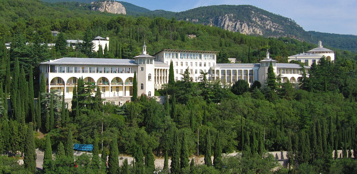 санаторий Горный, Большая Ялта, поселок Курпаты